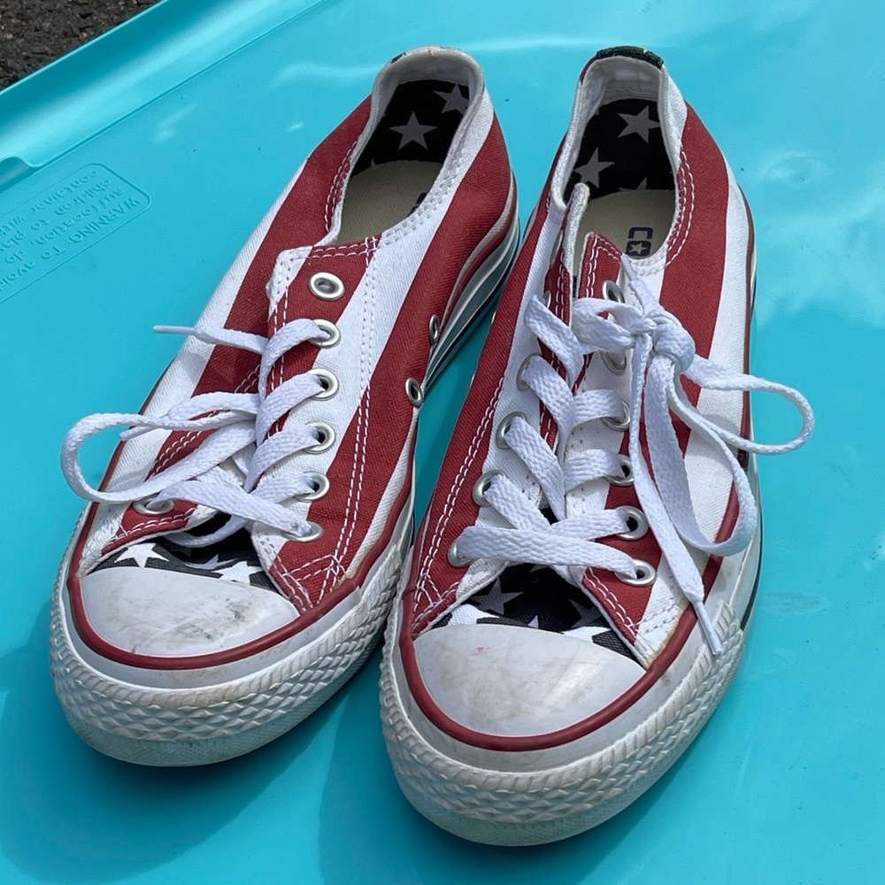 American Flag Converse. Unisex.